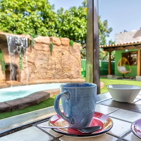 Con Piscina Privada * Temisas