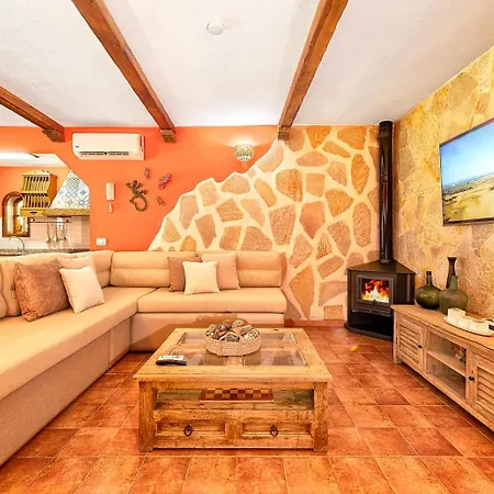 Con Piscina Privada Villa *