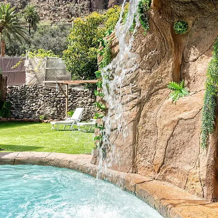 Con Piscina Privada Villa Temisas